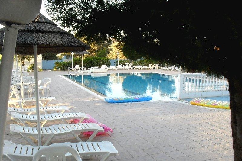 Aparthotel Evita 3*