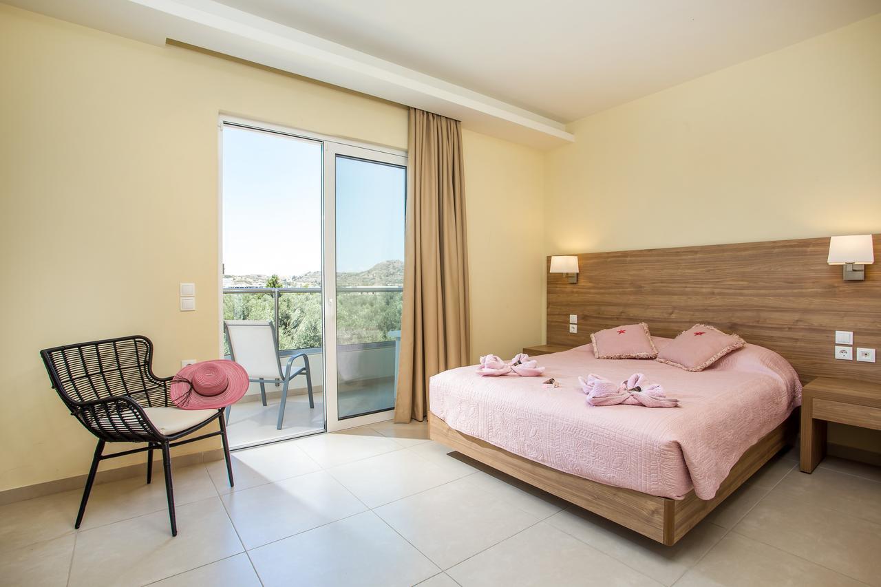 Aparthotel Evita
