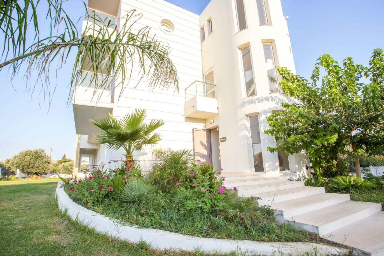 Aparthotel Evita 3*